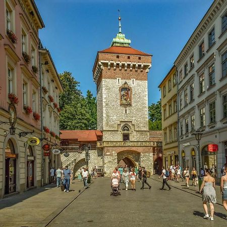 Amen Aparthotel Residence Krakow Bagian luar foto