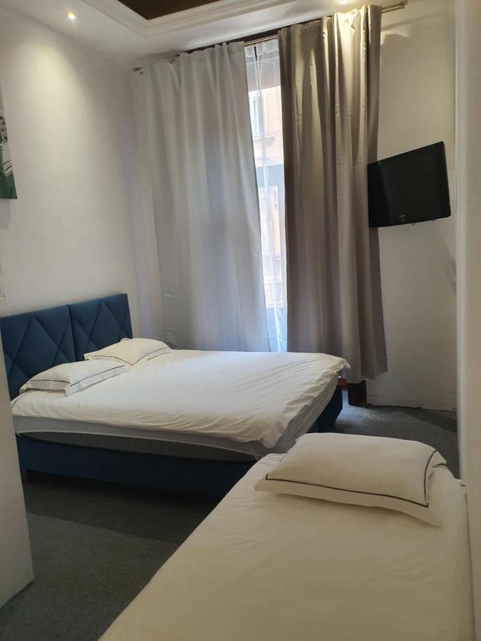Amen Aparthotel Residence Krakow Bagian luar foto