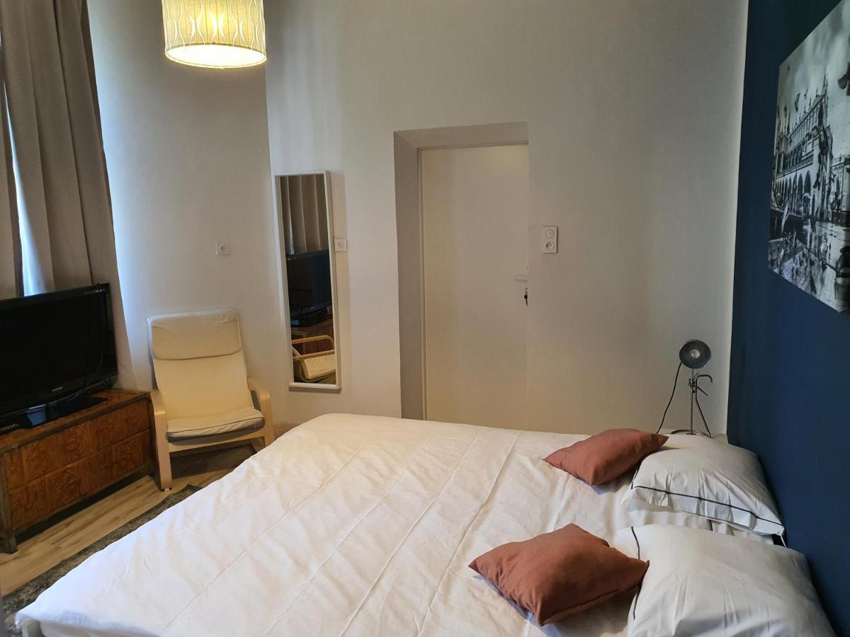 Amen Aparthotel Residence Krakow Bagian luar foto