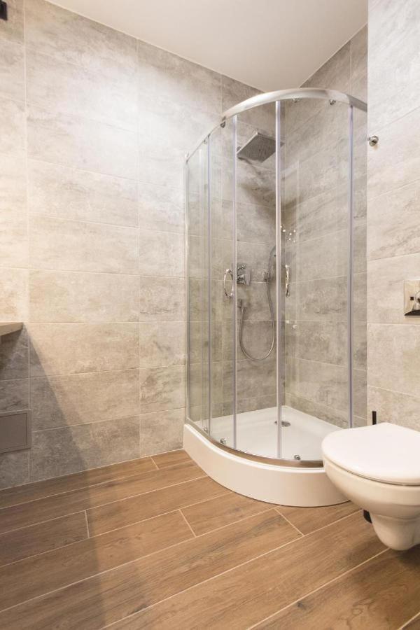 Amen Aparthotel Residence Krakow Bagian luar foto
