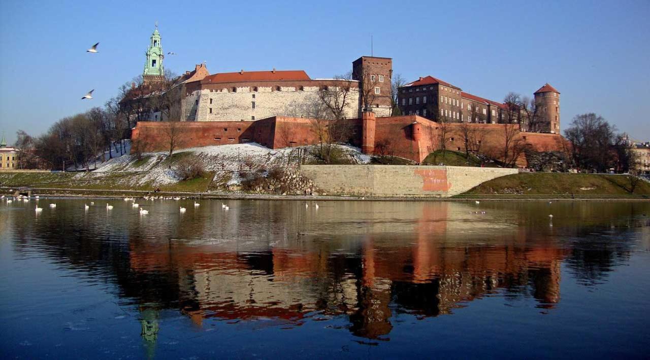 Amen Aparthotel Residence Krakow Bagian luar foto
