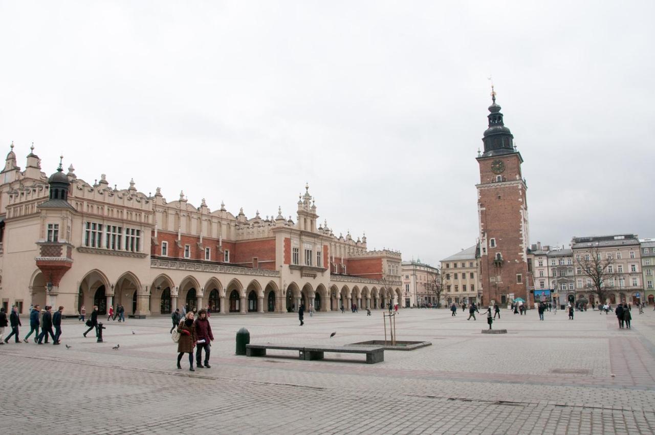 Amen Aparthotel Residence Krakow Bagian luar foto
