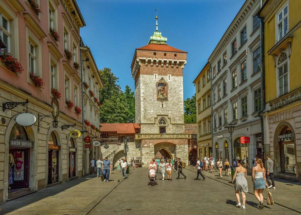 Amen Aparthotel Residence Krakow Bagian luar foto